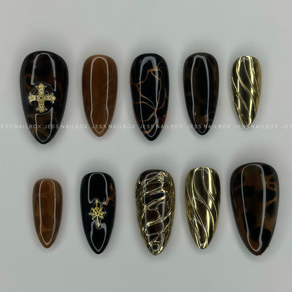 Amber Crown