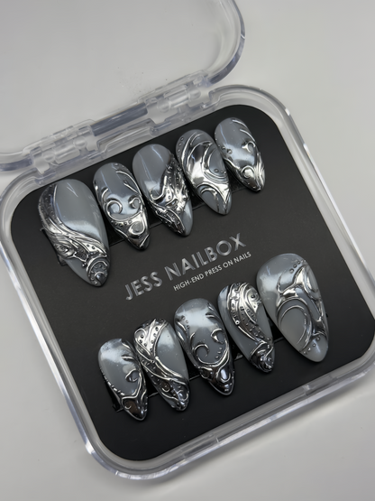 Majestic Touch
[Design by Jess Team]